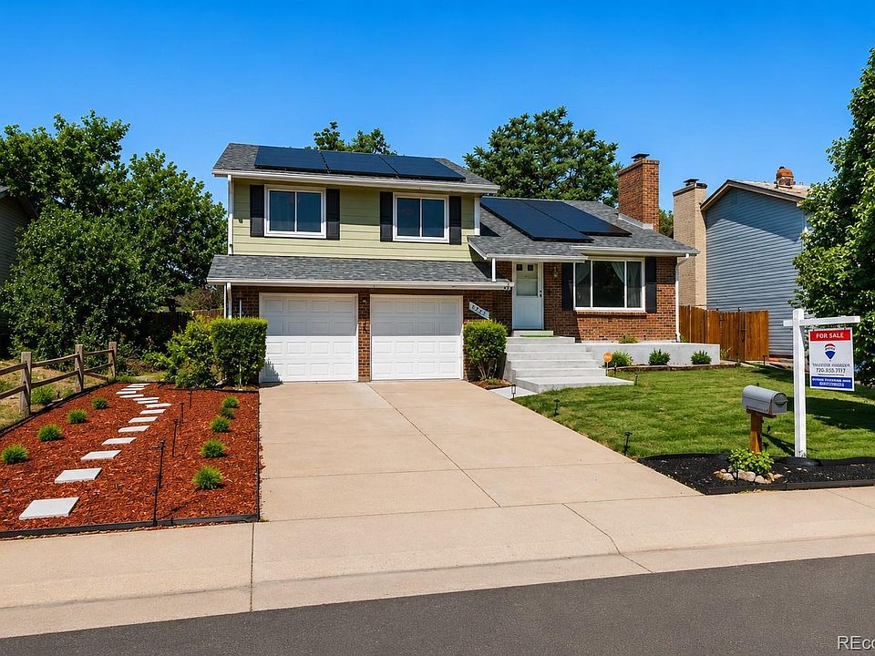 1st image of 923 S Ouray Street