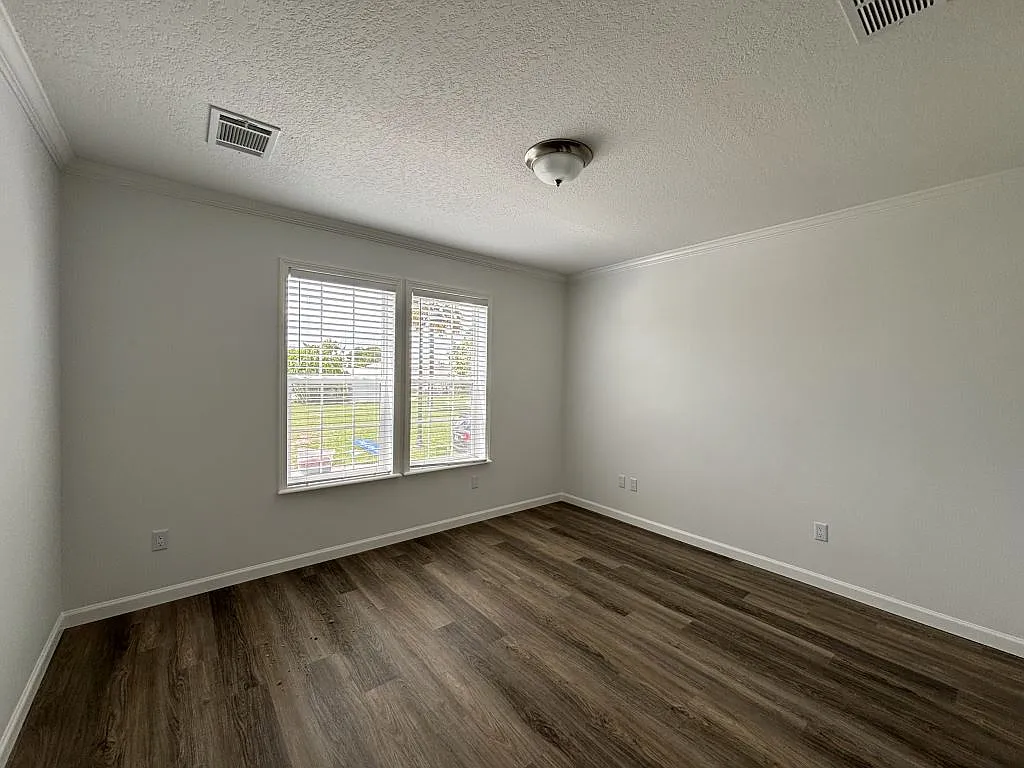 2 bed, 2.5 bath, 1356 sqft, $1,849 — Photo 2