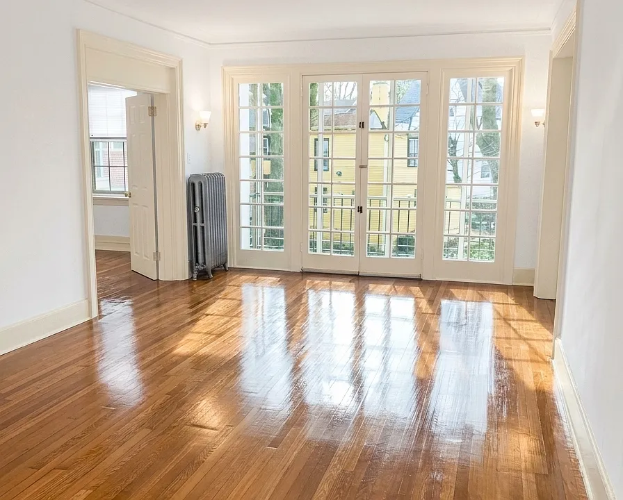 174 S Orange Ave #22