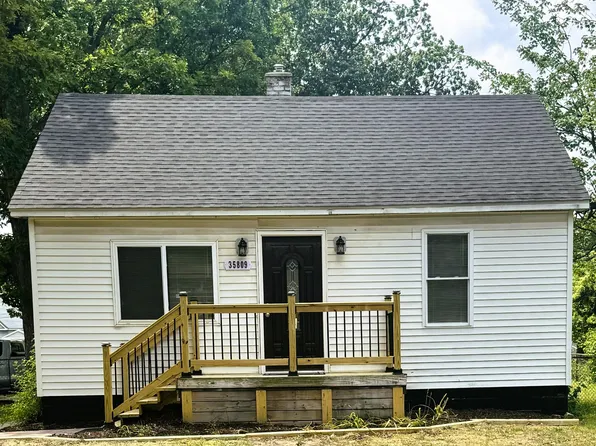 35809 Manila Ave, Westland, MI 48186