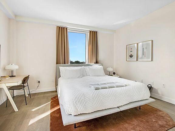 5th image of 15211 89th Ave APT 719