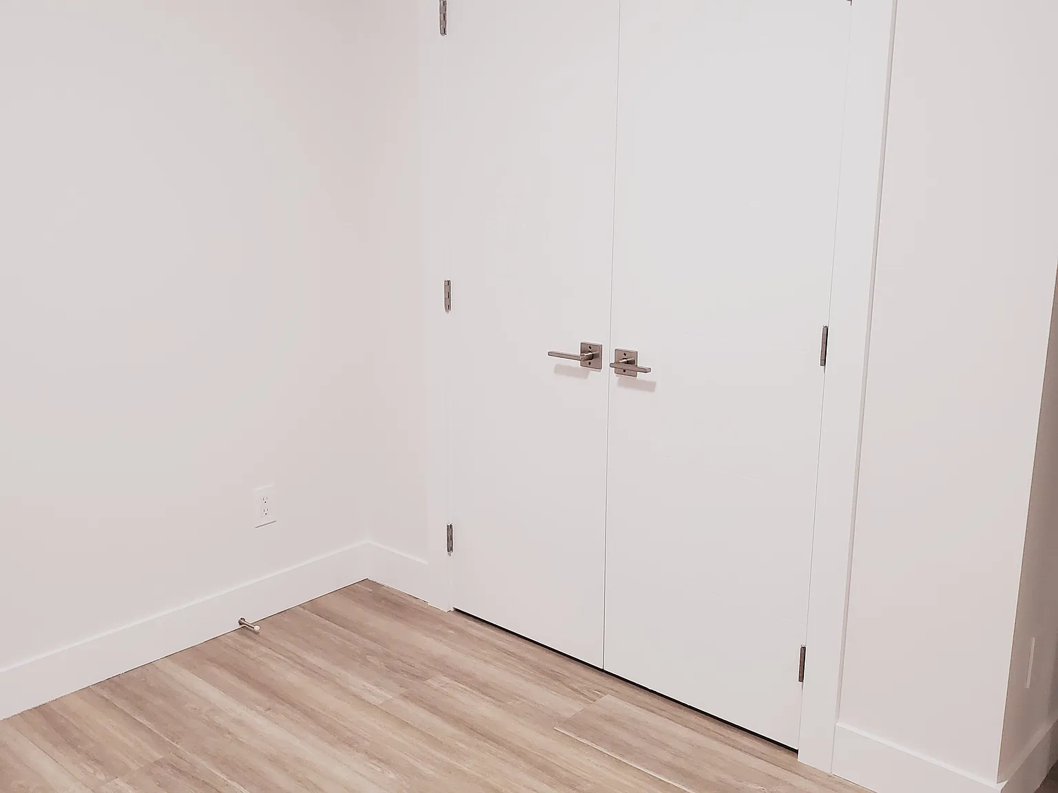 1 bed, 600 sqft, $1,600 — Photo 2