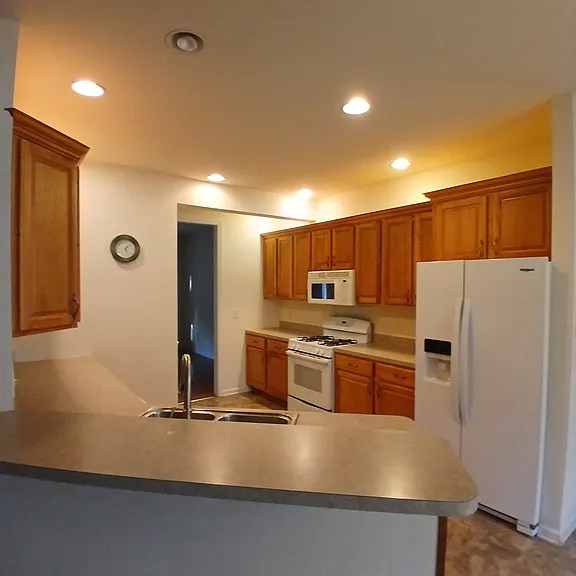 18 Greystone Dr — Photo 12