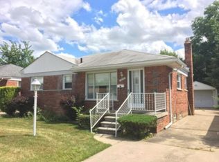 18260 Stephens Dr, Eastpointe, MI 48021