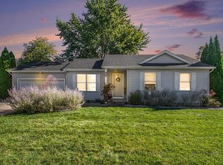 57832 Long Grove Dr, Elkhart, IN 46517