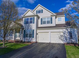 5692 Decker Dr, New Albany, OH 43054