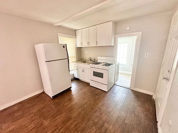 3rd image of 1503 Avenue T