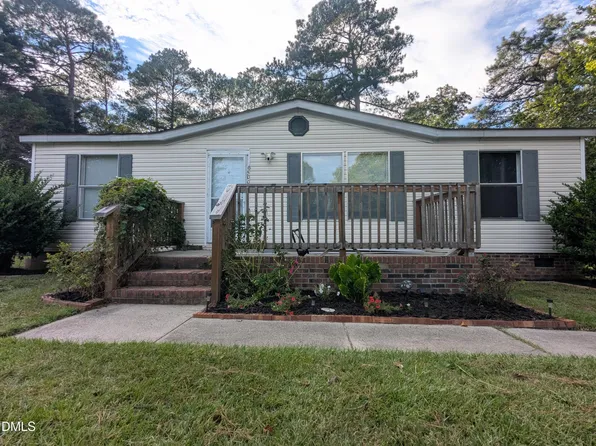 6500 Tennis Dr, Stedman, NC 28391