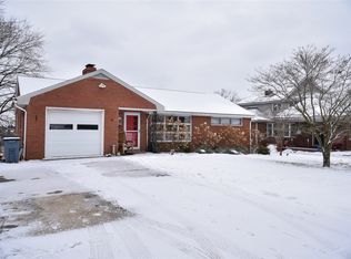 878 Ridge Rd, Ambridge, PA 15003