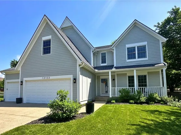 13103 Goodman St, Overland Park, KS 66213