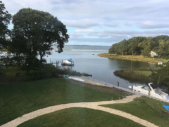 4th image of 66 Cedar Point Ln