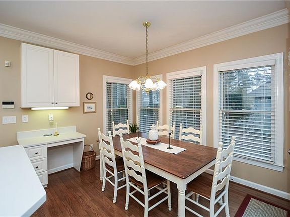 5th image of 5008 Kendall Sta NW