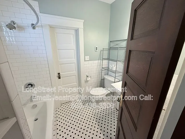 2320 State St — Photo 19