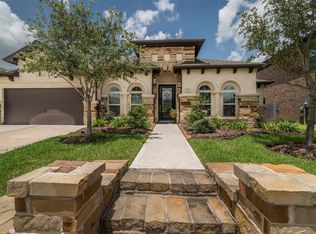 824 Galloway Mist Ln, Friendswood, TX 77546