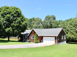 215 Lenore Ln, Spring City, TN 37381