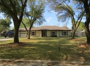 1502 Yokley Rd, Rockdale, TX 76567