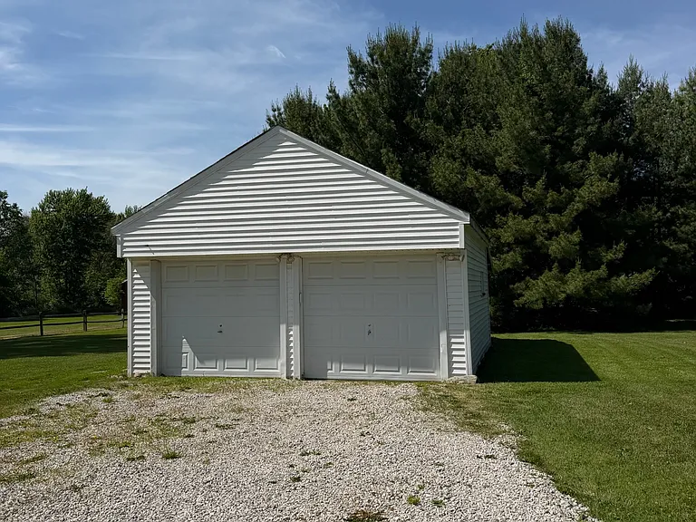 22488 Westwood Dr — Photo 26