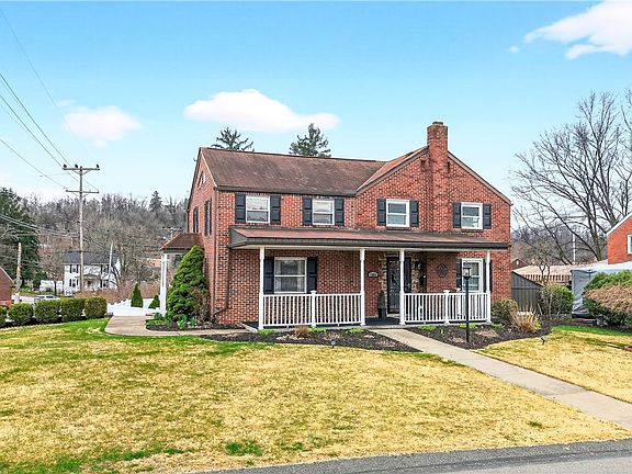 2nd image of 1464 Maple Ave