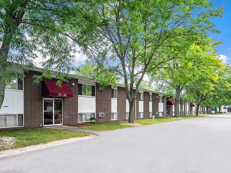 Jackman-Grove-Exteriors-16