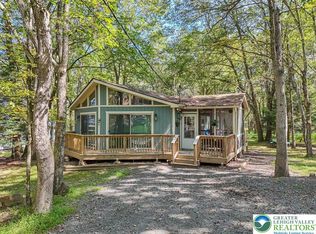 223 Towamensing Trl, Albrightsville, PA 18210