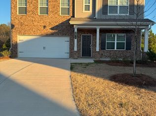 3923 Rustic Barn Way, Loganville, GA 30052