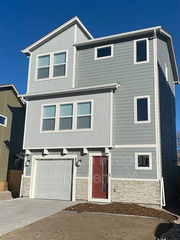 3 bed, 2.0 bath, 1494 sqft, $2,275 — Photo 1