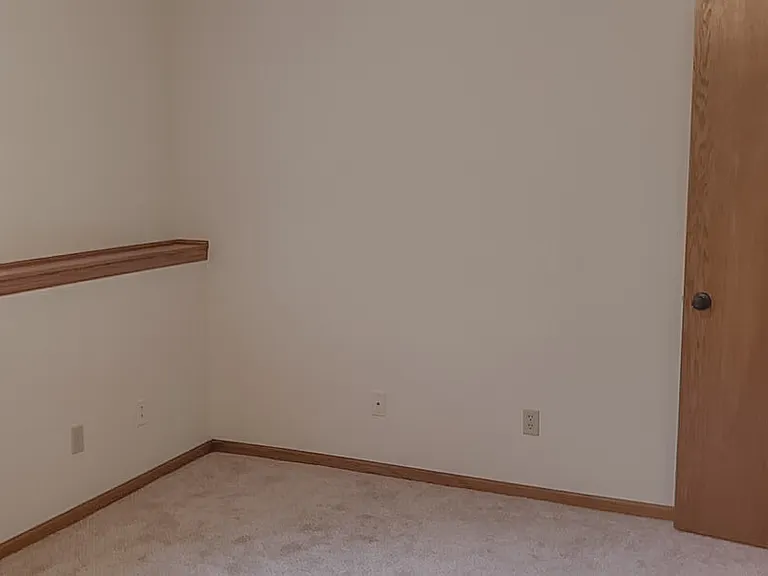 113 W Parkview St #B — Photo 20