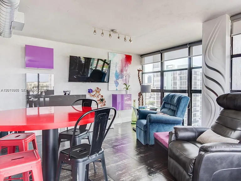 400 Leslie Dr #831 — Photo 13