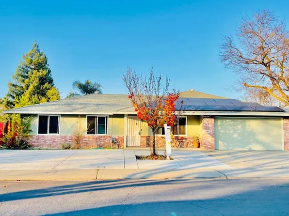 1301 Moccasin Dr, Modesto, CA 95351