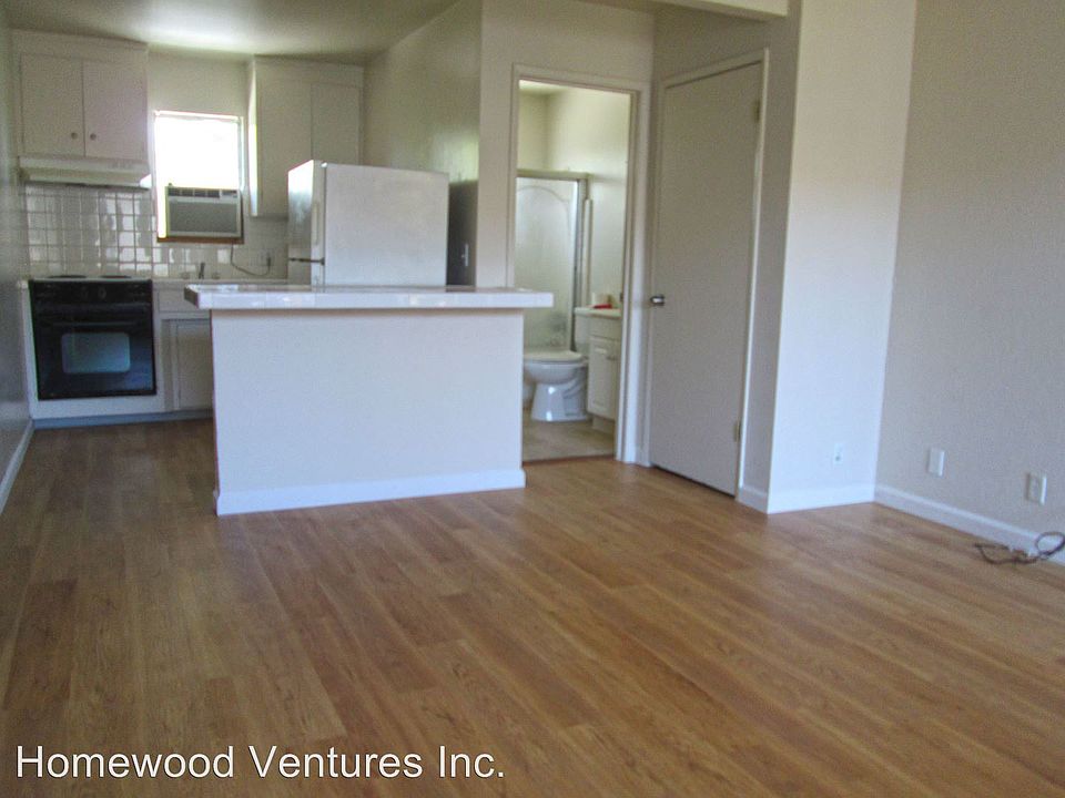 2nd image of 2095 Lincoln Ave APT 7