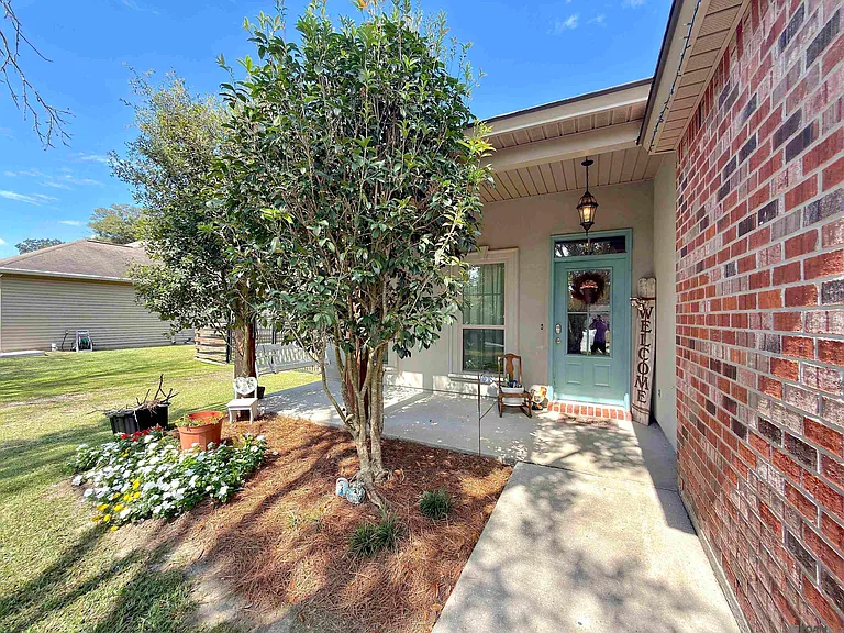 9953 Langston Dr — Photo 2