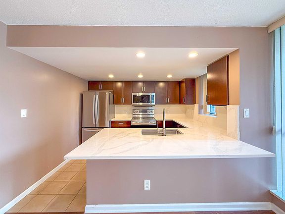 4th image of 295 Guildford Way #201