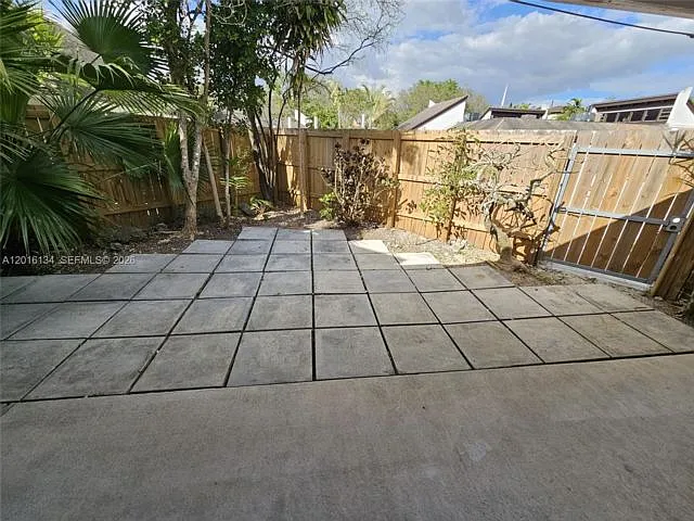 7749 SW 100th St — Photo 4