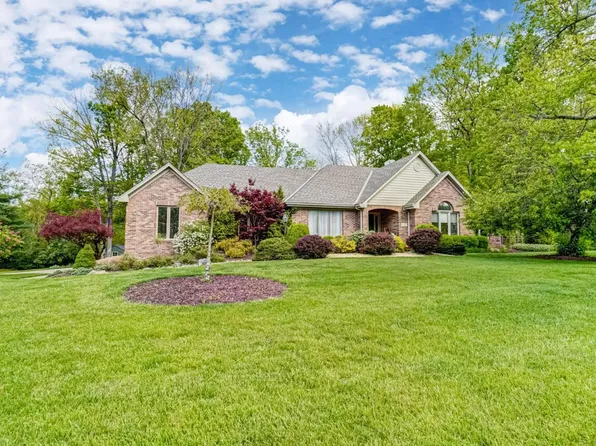 5922 Squirrelsnest Ln, Cincinnati, OH 45252