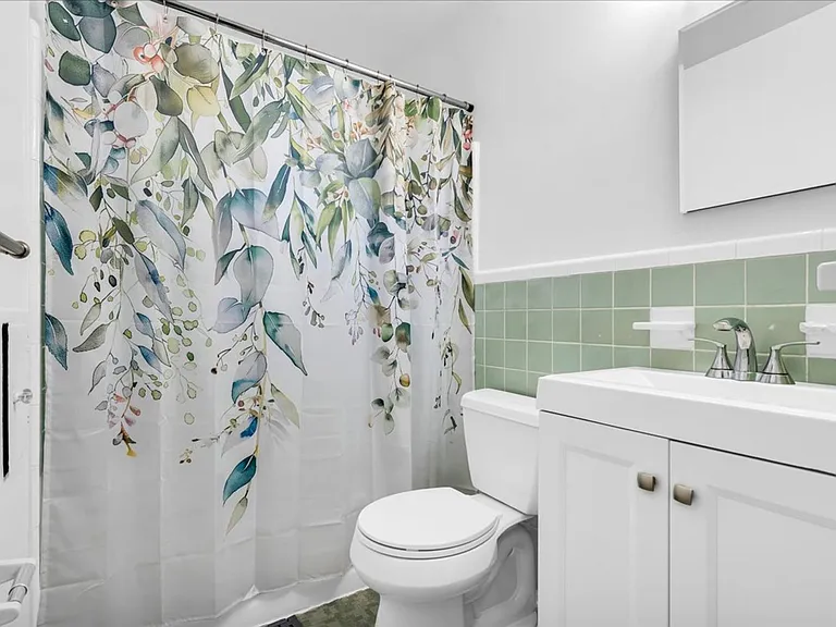 1554 Cynthia Ave — Photo 27