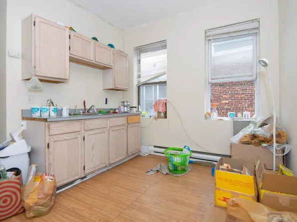 891 Huntington Ave, Boston, MA
