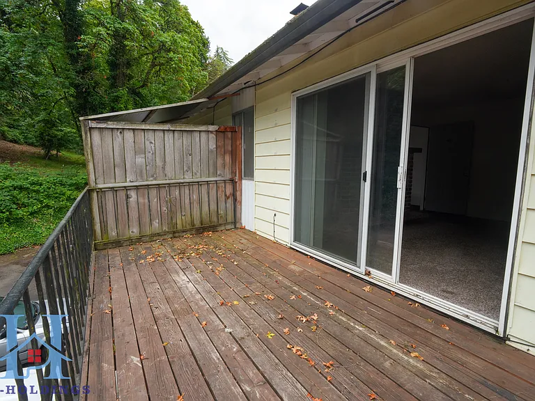 302 S McLoughlin Blvd #308 — Photo 19