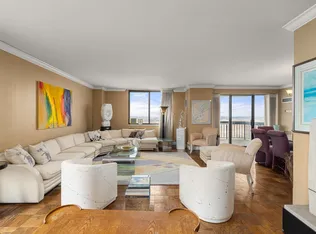 27110 Grand Central Parkway 18E image 1 of 24