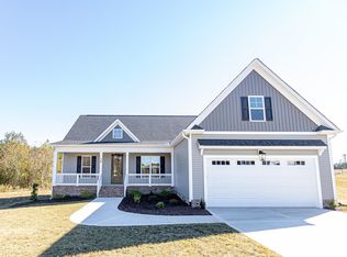 30 Kettle Creek Dr, Zebulon, NC 27597