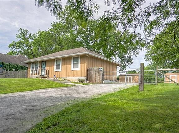 4th image of 4518 Cypress Ave