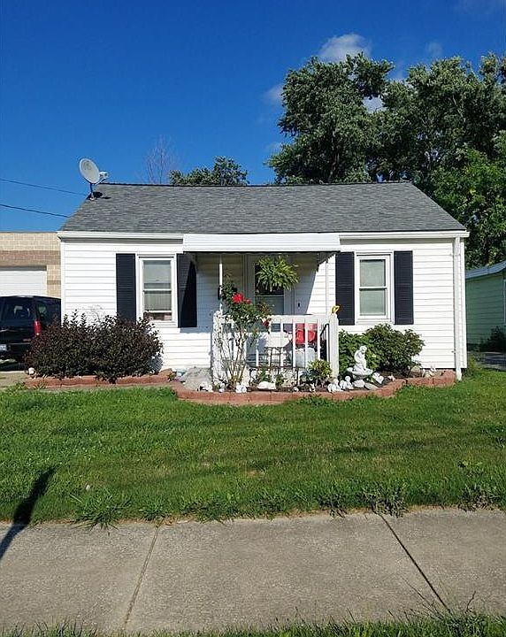 1st image of 1489 E 361st St