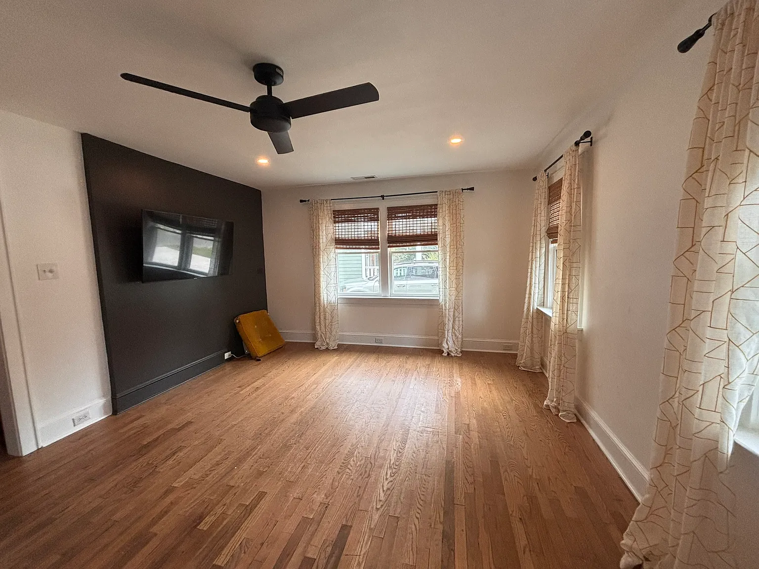 3 bed, 1700 sqft, $3,500 — Photo 4