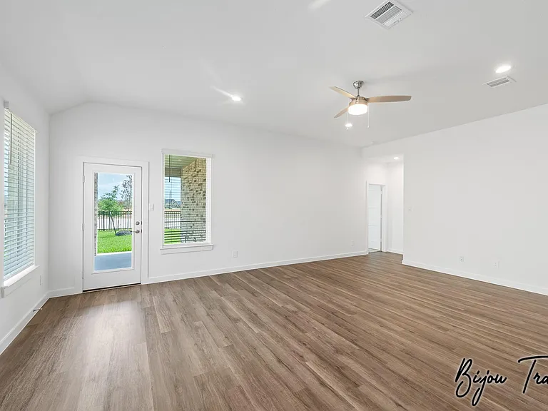 6127 Bella Breeze Dr — Photo 9