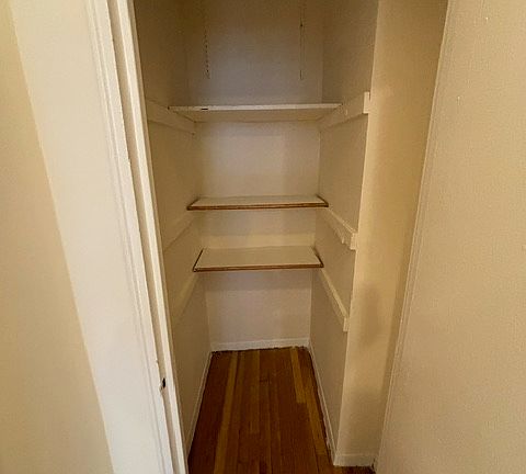 3rd image of 409 E 88th St APT 4A