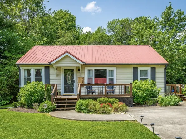 1003 Sunset Ave NW, Cleveland, TN 37311