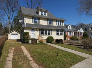 102 Riverside Dr, Cranford, NJ 07016