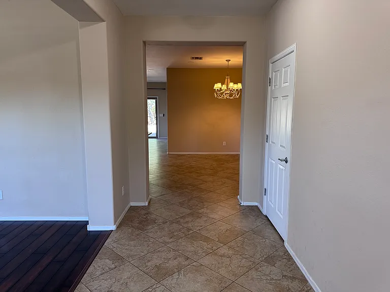 27424 N 19th Dr — Photo 11
