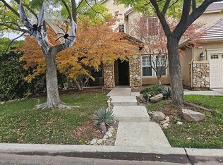 4479 N Emerald Peak Dr, Clovis, CA