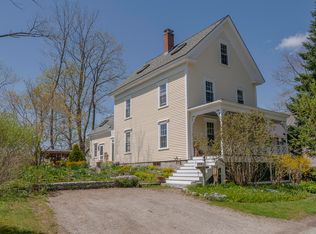 22 Carriage House Ln, Bath, ME 04530