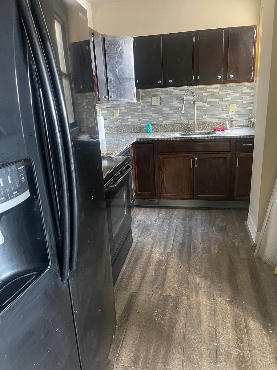 Building Photo - 738 Brookline Blvd #8